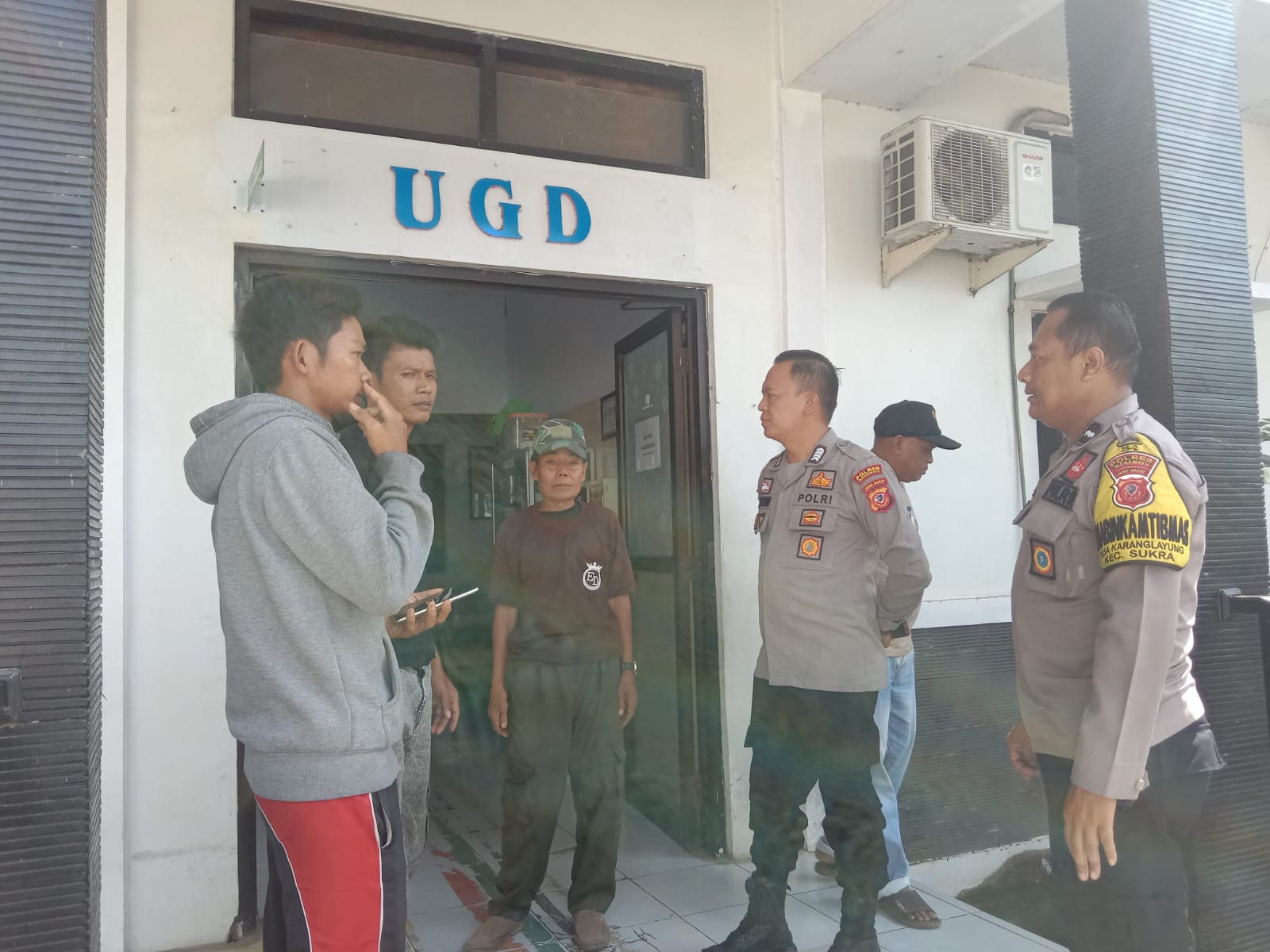 Polsek Sukra Laksanakan Patroli Sambang Dialogis, Dengar Langsung Aspirasi Masyarakat